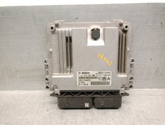 Recambio de centralita motor uce para peugeot 2008 i (cu_) 1.6 bluehdi 120 referencia OEM IAM 9814182680  0281032456 BOSCH