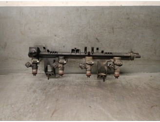 Recambio de rampa inyectora para renault clio iii (br0/1, cr0/1) 1.2 16v (br02, br0j, br11, cr02, cr0j, cr11) referencia OEM IAM