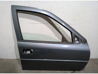 Recambio de puerta delantera derecha para opel vectra b berlina 2.0 dti referencia OEM IAM 124580  