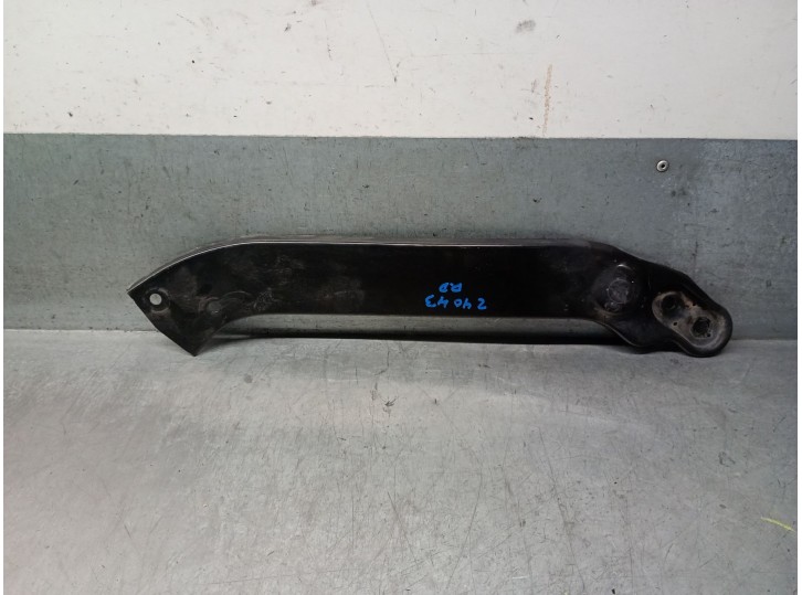 Replacement right headlight bracket for Volkswagen Touran (5T1) 1.4 TSI OEM IAM reference 5TA806930 5TA806930 