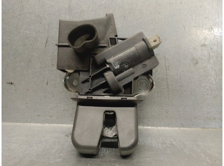 Recambio de cerradura maletero / porton para seat exeo (3r2) 1.6 referencia OEM IAM 4F5827505D 4F5827505D 