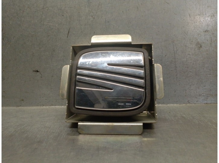 Recambio de maneta exterior porton para seat exeo (3r2) 1.6 referencia OEM IAM 6J4827565E 6J4827565E 