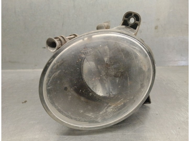 Recambio de faro antiniebla derecho para seat exeo (3r2) 1.6 referencia OEM IAM 8T0941700A 8T0941700A 