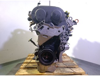 Recambio de motor completo para volkswagen golf v berlina (1k1) 2.0 tdi referencia OEM IAM BKD 03G100035K B45699