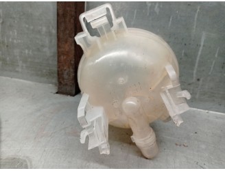 Recambio de mangueta trasera izquierda para mercedes-benz clase glk (w204) glk 2.1 cdi cat referencia OEM IAM A2123502108  