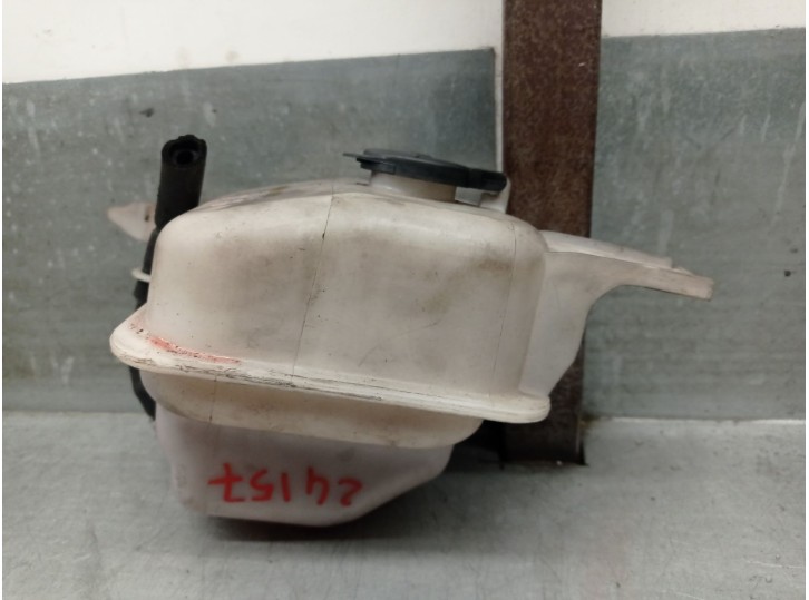 Recambio de deposito expansion para hyundai sonata v (nf) 2.0 crdi referencia OEM IAM 254303K700 254313K700 