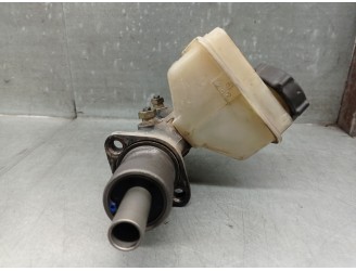 Recambio de mangueta trasera derecha para dacia lodgy 1.5 dci diesel fap cat referencia OEM IAM 430426964R  