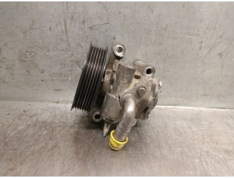 Recambio de bomba servodireccion para ford fiesta (cbk) 1.3 cat referencia OEM IAM 1406468 1406468 