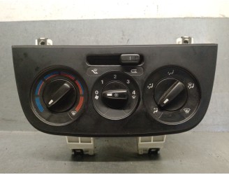 Recambio de mando climatizador para peugeot bipper tepee 1.3 hdi 80 referencia OEM IAM 735462118 6490K4 