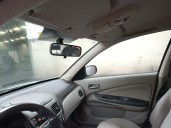 nissan almera ii (n16) del año 2001