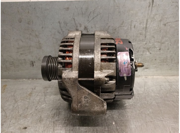 Recambio de alternador para ssangyong rodius i 2.7 xdi 4wd referencia OEM IAM A6651540202 6641540102 