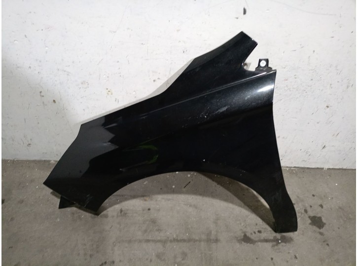 Recambio de aleta delantera izquierda para citroën c4 lim. collection referencia OEM IAM 7840AS 7840AS 