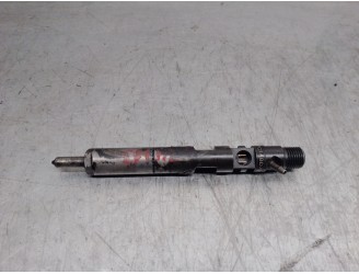 Recambio de inyector para renault clio iii 1.5 dci diesel referencia OEM IAM 8200365186  EJBR01801A DELPHI