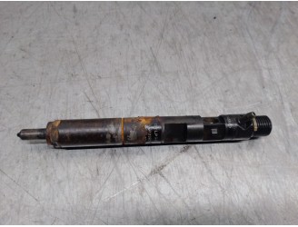 Recambio de inyector para renault clio iii 1.5 dci diesel referencia OEM IAM 8200365186  EJBR01801A DELPHI