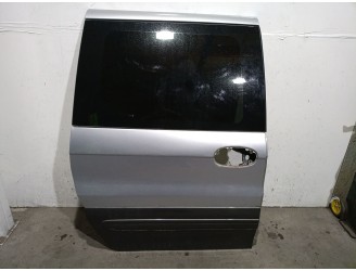 Recambio de puerta lateral corredera derecha para kia carnival ii 2.9 crdi cat referencia OEM IAM K54B72020D K54B72020D 