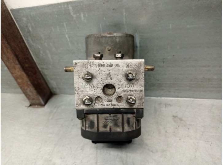 Recambio de abs para volvo s40 berlina 1.8i referencia OEM IAM 30857585 30856098 0265216462