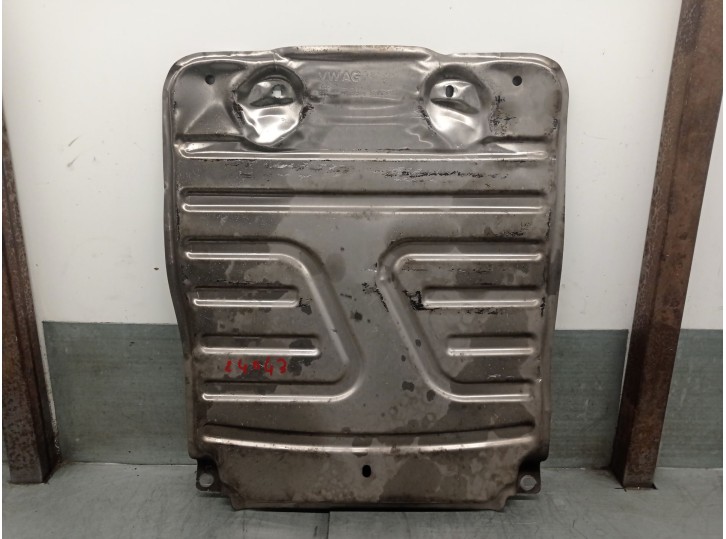 Recambio de cubrecarter para volkswagen touran (5t1) 1.4 tsi referencia OEM IAM 5QA825230 5QA825230 