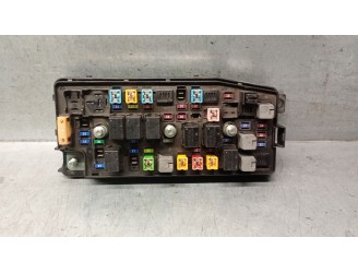 Recambio de caja reles / fusibles para opel antara a (l07) 2.2 cdti referencia OEM IAM 95202894 