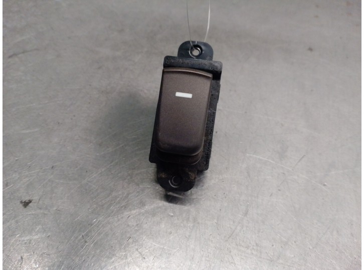 Recambio de mando elevalunas trasero derecho para hyundai sonata v (nf) 2.0 crdi referencia OEM IAM 935803K500 935803K500 