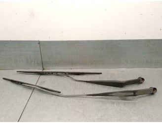 Recambio de brazo limpia delantero derecho para smart forfour (454) 1.1 (454.033) referencia OEM IAM A4548200042 A4548200042 