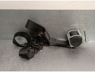 Replacement front right seat belt for Opel Vectra B saloon 2.0 DTI OEM IAM reference 24433921 24433921 