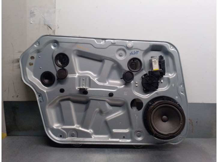 Recambio de mando elevalunas delantero izquierdo para hyundai sonata v (nf) 2.0 crdi referencia OEM IAM 824713K500 824713K500 