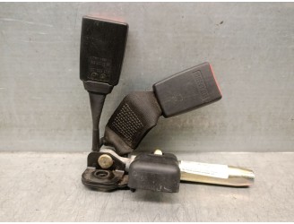 Recambio de pretensor trasero derecho para mercedes-benz clase c (w203) berlina 32 amg (203.065) referencia OEM IAM A2038600769 