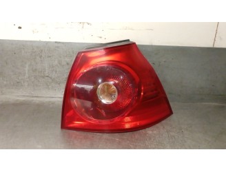 Recambio de piloto trasero derecho para volkswagen golf v berlina (1k1) 2.0 tdi referencia OEM IAM 1K6945096Q 1K6945096T 8903182