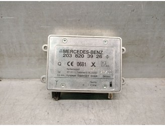 Recambio de antena para mercedes-benz clase c (w203) berlina 32 amg (203.065) referencia OEM IAM 2038203926 A2038203926 