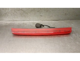 Recambio de luz central de freno para toyota avensis wagon (t25) 2.2 d-cat referencia OEM IAM 8157005090 8157005090 