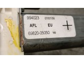 Recambio de elevalunas delantero izquierdo para toyota avensis wagon (t25) 2.2 d-cat referencia OEM IAM 6982005050 6982005050 