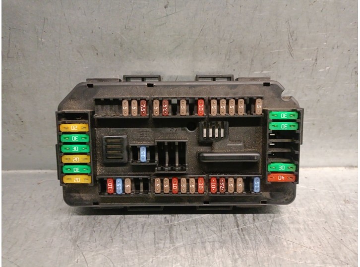 Recambio de caja reles / fusibles para bmw 3 gran turismo (f34) 320 d referencia OEM IAM 938906801 19549000001 