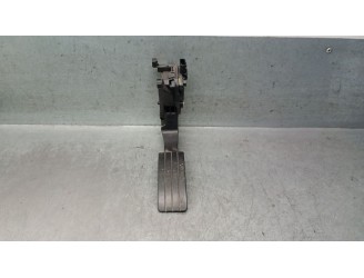 Recambio de potenciometro pedal para renault captur 1.5 dci diesel fap energy referencia OEM IAM 180029347R  