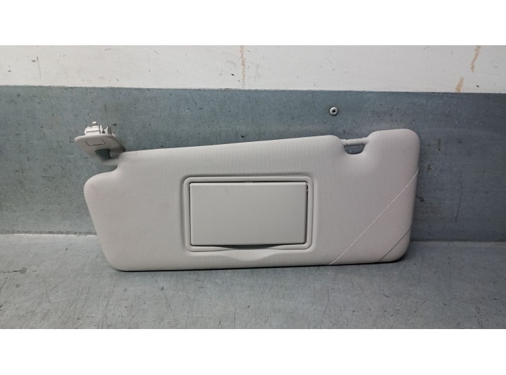 Recambio de parasol izquierdo para renault captur 1.5 dci diesel fap energy referencia OEM IAM 964012136R 