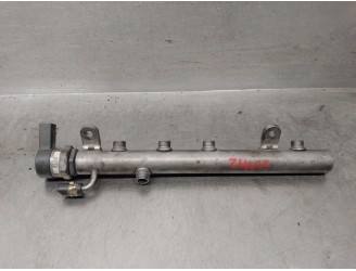 Recambio de rampa inyectora para mercedes-benz clase c (w204) c 320 cdi familiar referencia OEM IAM A6420702495  