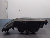 Recambio de faro derecho para volvo v70 familiar 2.4 cat referencia OEM IAM 8693548 8693572 