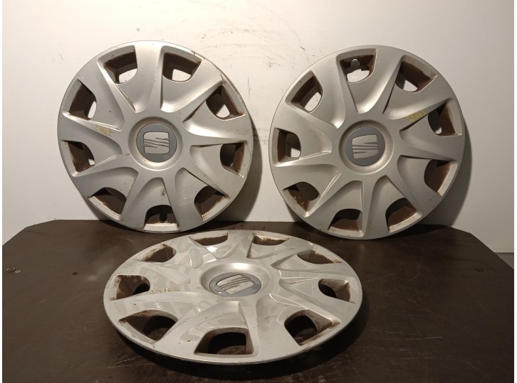 Recambio de tapacubos para seat exeo (3r2) 1.6 referencia OEM IAM 3R0601147  