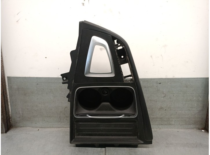 Recambio de reposavasos para bmw 3 gran turismo (f34) 320 d referencia OEM IAM 51169323675 51169323675 