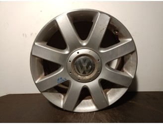 Recambio de llanta para volkswagen golf v berlina (1k1) 2.0 tdi referencia OEM IAM 1K0601025R R166.5JX16H2ET50 