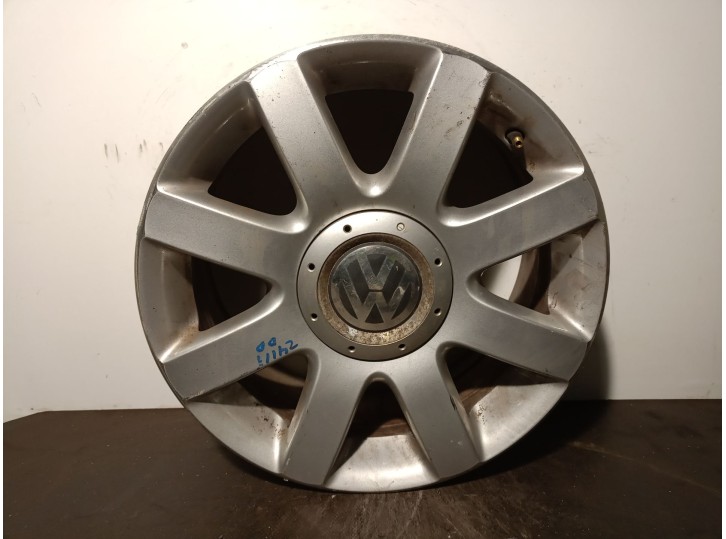 Recambio de llanta para volkswagen golf v berlina (1k1) 2.0 tdi referencia OEM IAM 1K0601025R R166.5JX16H2ET50 