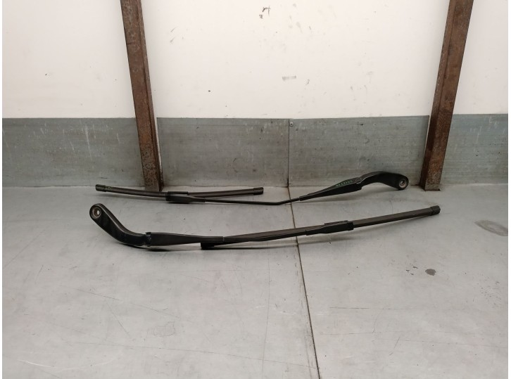 Recambio de brazo limpia delantero derecho para bmw 3 gran turismo (f34) 320 d referencia OEM IAM 61617260474 61619465075 