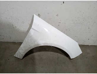 Recambio de aleta delantera derecha para ford focus iii 1.6 ecoboost referencia OEM IAM 2171302 2171302 