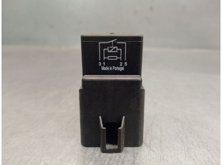 Recambio de rele para bmw 3 gran turismo (f34) 320 d referencia OEM IAM 9207913  