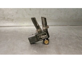 Recambio de sensor para mercedes-benz clase c (w204) berlina 2.1 cdi cat referencia OEM IAM 0281006278 BOSCH