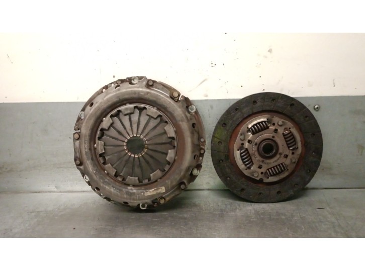 Recambio de kit embrague para renault laguna (b56) 2.2 diesel referencia OEM IAM 7701469244 7701469244 VALEO