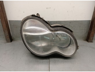 Recambio de faro derecho para mercedes-benz clase c (w203) berlina 32 amg (203.065) referencia OEM IAM A2038201261 A2038201261 0