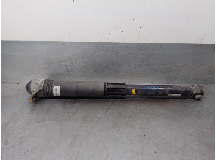 Recambio de amortiguador trasero izquierdo para volkswagen touran (5t1) 1.4 tsi referencia OEM IAM 5QA512011AQ 