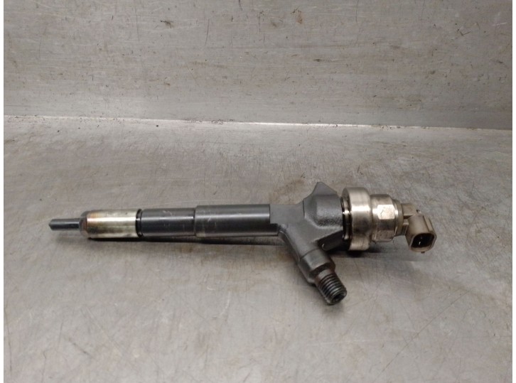 Recambio de inyector para opel zafira b 1.7 16v cdti referencia OEM IAM 8973762703  DENSO