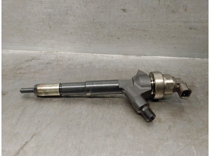 Recambio de inyector para opel zafira b 1.7 16v cdti referencia OEM IAM 8973762703 DENSO