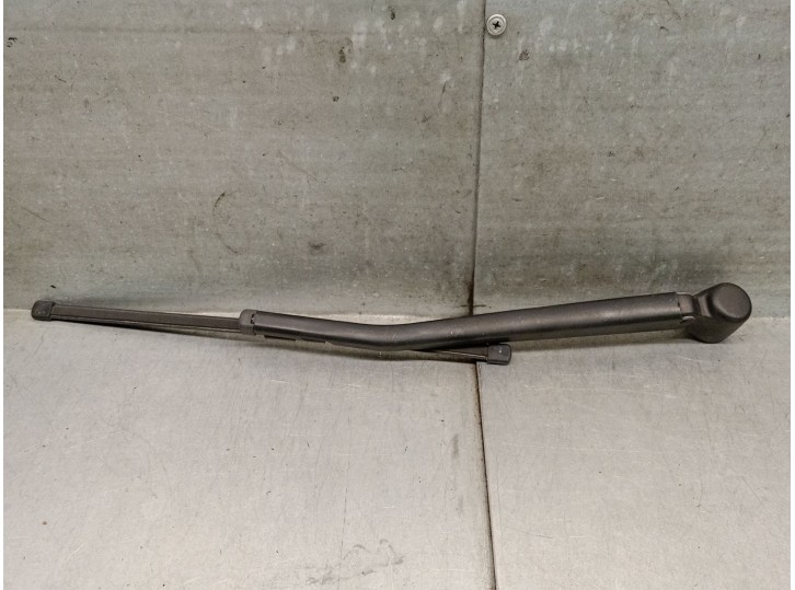 Recambio de brazo limpia trasero para bmw x1 (e84) sdrive 18 d referencia OEM IAM 61629449913 61629449913 